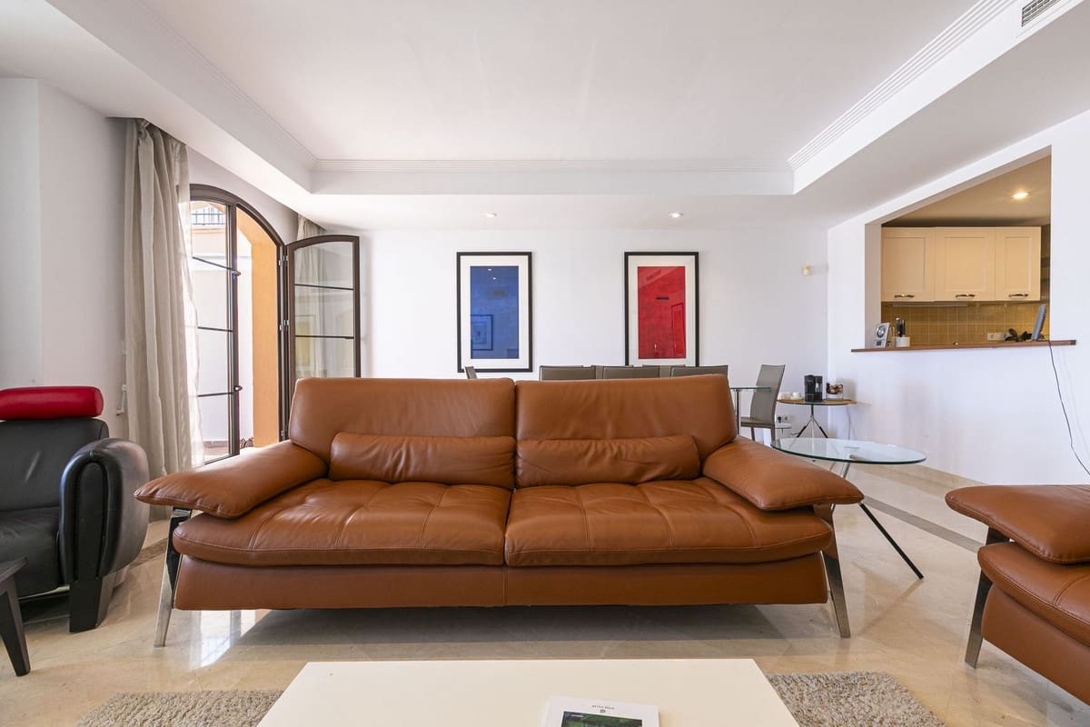 4 soverom Hus til salgs i Los Arqueros med garasje - € 765 000 (Ref: 9158759)