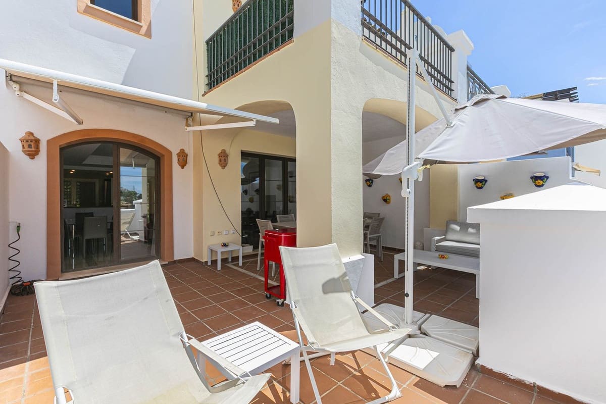 4 soverom Hus til salgs i Los Arqueros med garasje - € 765 000 (Ref: 9158759)