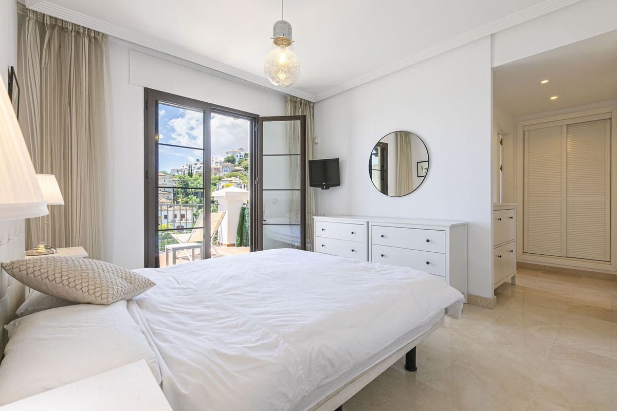 4 soverom Hus til salgs i Los Arqueros med garasje - € 765 000 (Ref: 9158759)