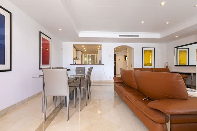 4 soverom Hus til salgs i Los Arqueros, Benahavís med garasje - € 765 000 (Ref: 9158759)