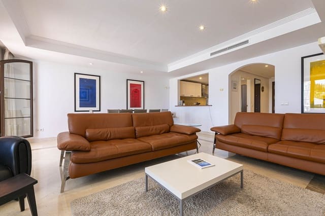 4 soverom Hus til salgs i Los Arqueros, Benahavís med garasje - € 765 000 (Ref: 9158759)