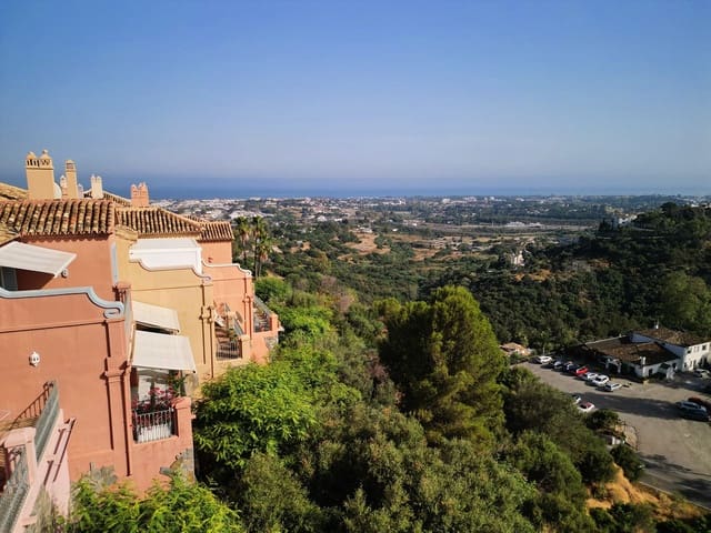 2 sypialnia Apartament na sprzedaż w La Quinta, Benahavís - 625 000 € (Ref: 9158761)