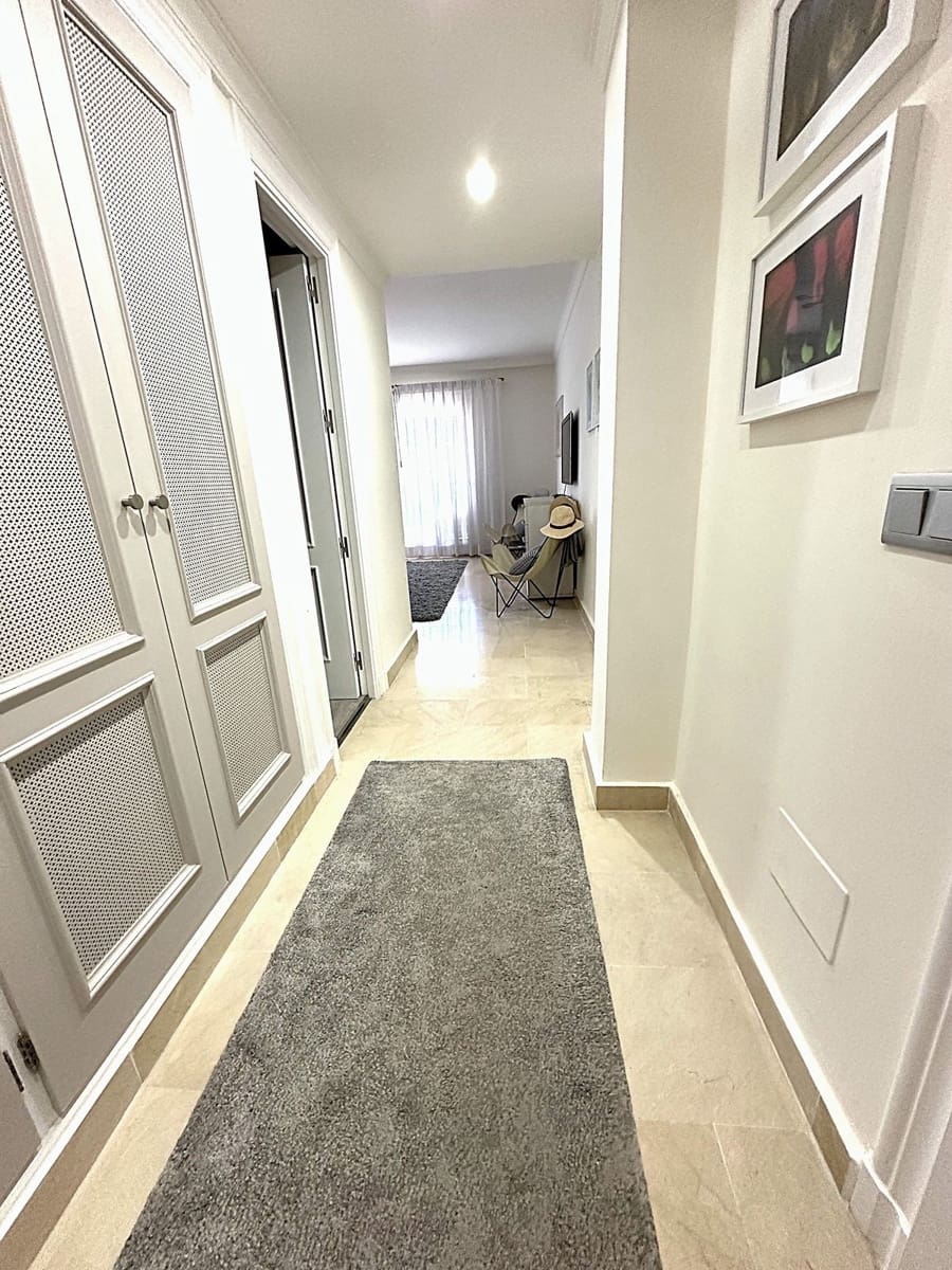 4 soveværelse Lejlighed til salg i La Quinta - € 720.000 (Ref: 9158762)