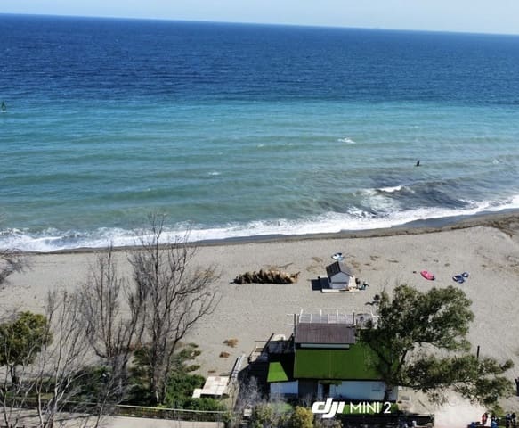 Erhverv til salg i Estepona - € 5.850.000 (Ref: 9201966)