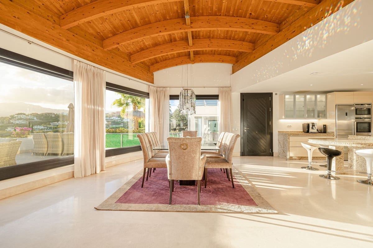 8 sovrum Villa till salu i Los Flamingos - 5 500 000 € (Ref: 9201967)