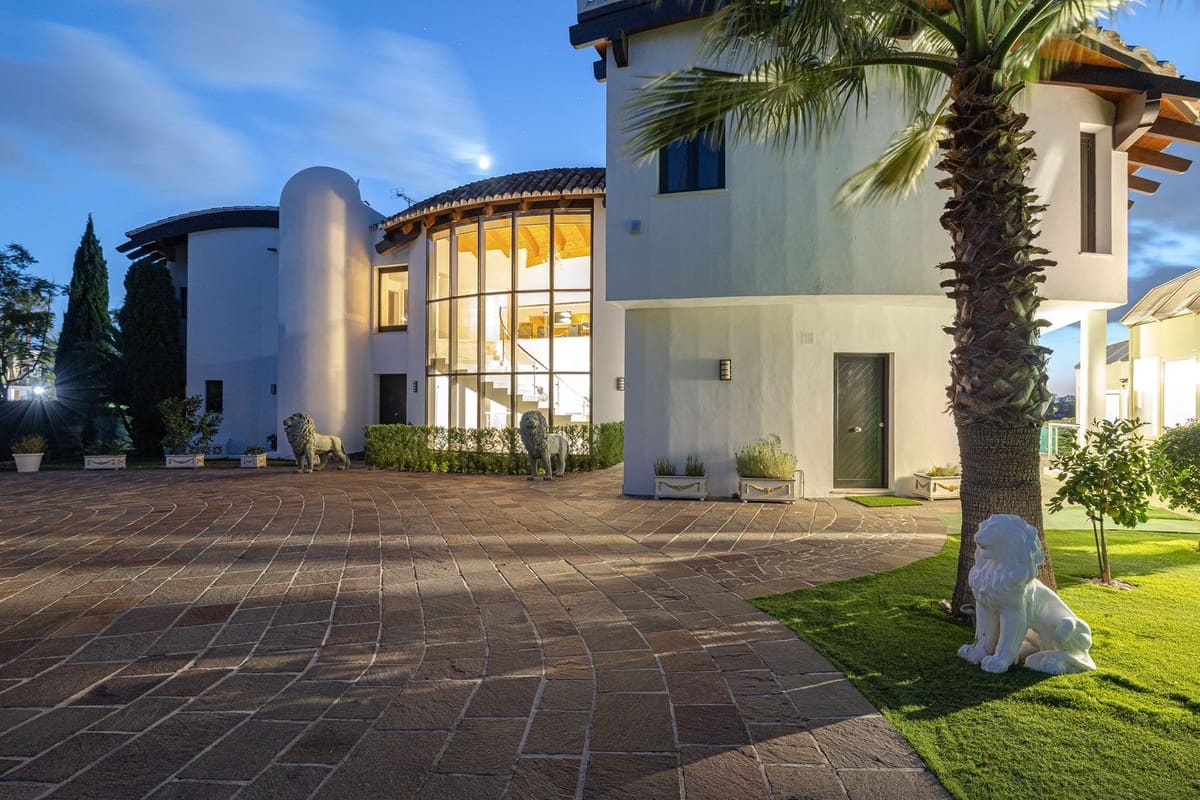 8 sovrum Villa till salu i Los Flamingos - 5 500 000 € (Ref: 9201967)