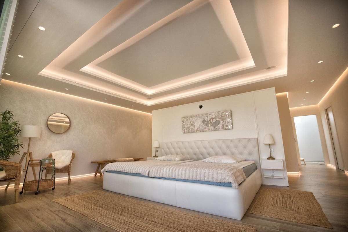 7 soverom Villa til salgs i El Paraiso - € 15 000 000 (Ref: 9201969)