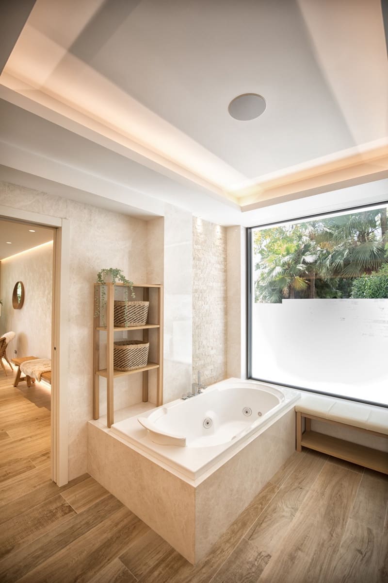 7 soverom Villa til salgs i El Paraiso - € 15 000 000 (Ref: 9201969)