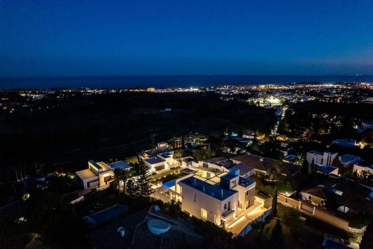 6 sypialnia Willa na sprzedaż w Benahavis - 4 980 000 € (Ref: 9204095)