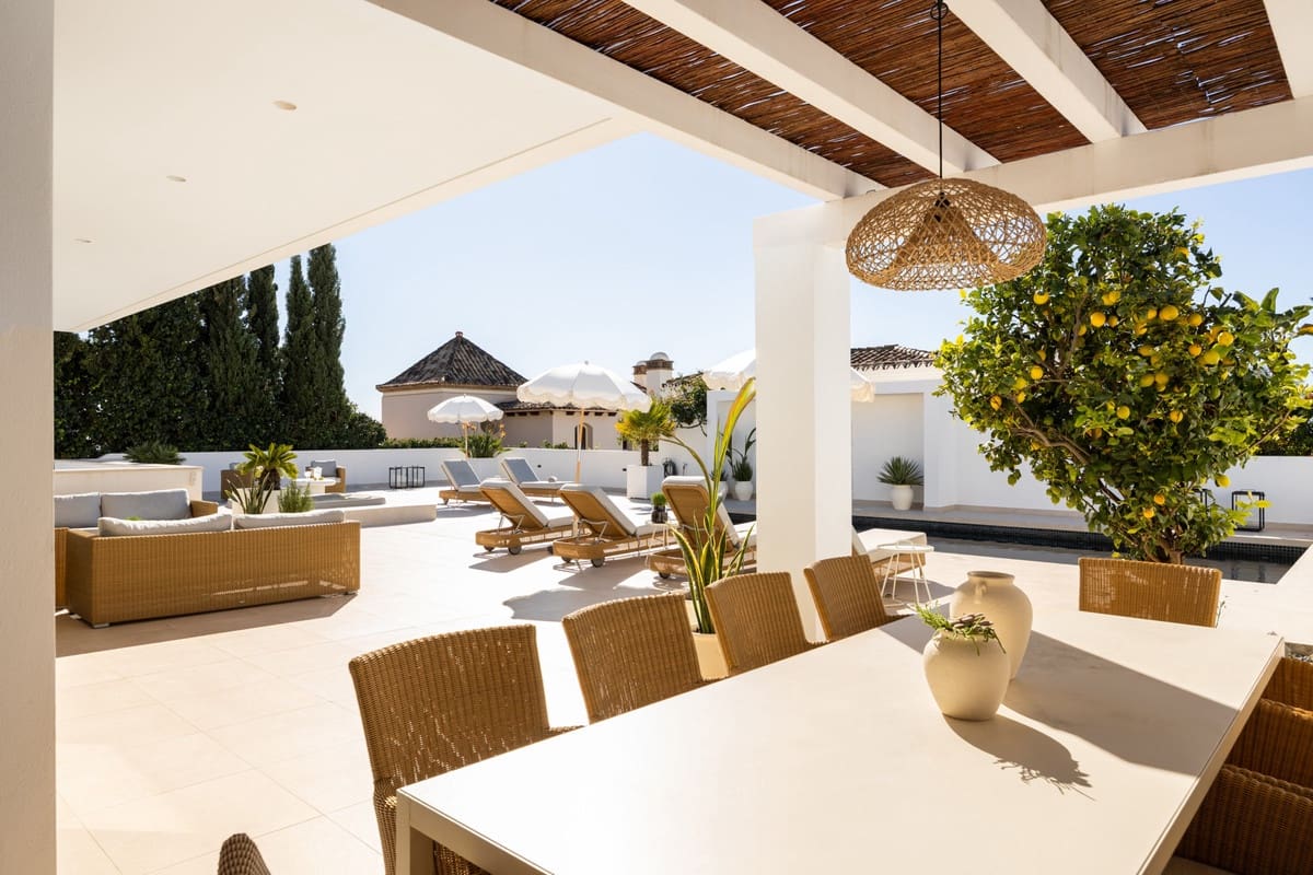 5 sypialnia Willa na sprzedaż w El Rosario - 3 295 000 € (Ref: 9216867)