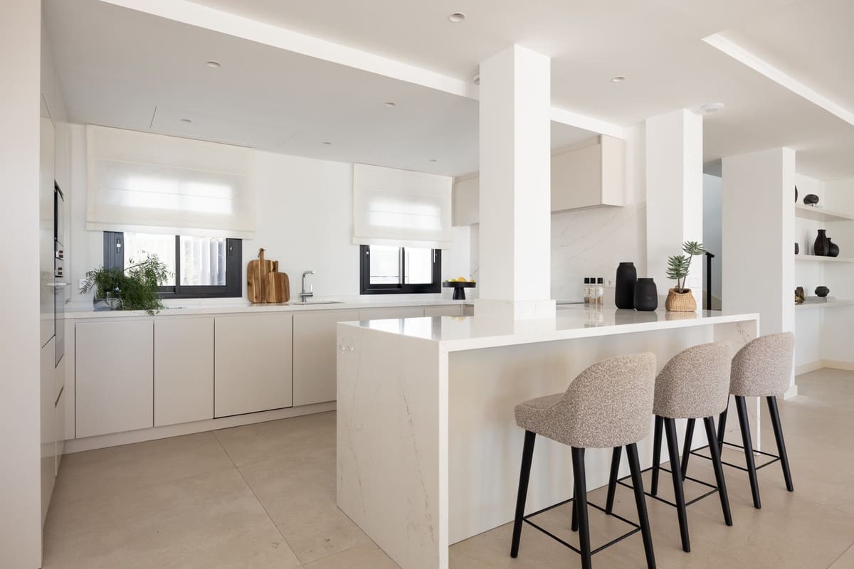 5 sypialnia Willa na sprzedaż w El Rosario - 3 295 000 € (Ref: 9216867)