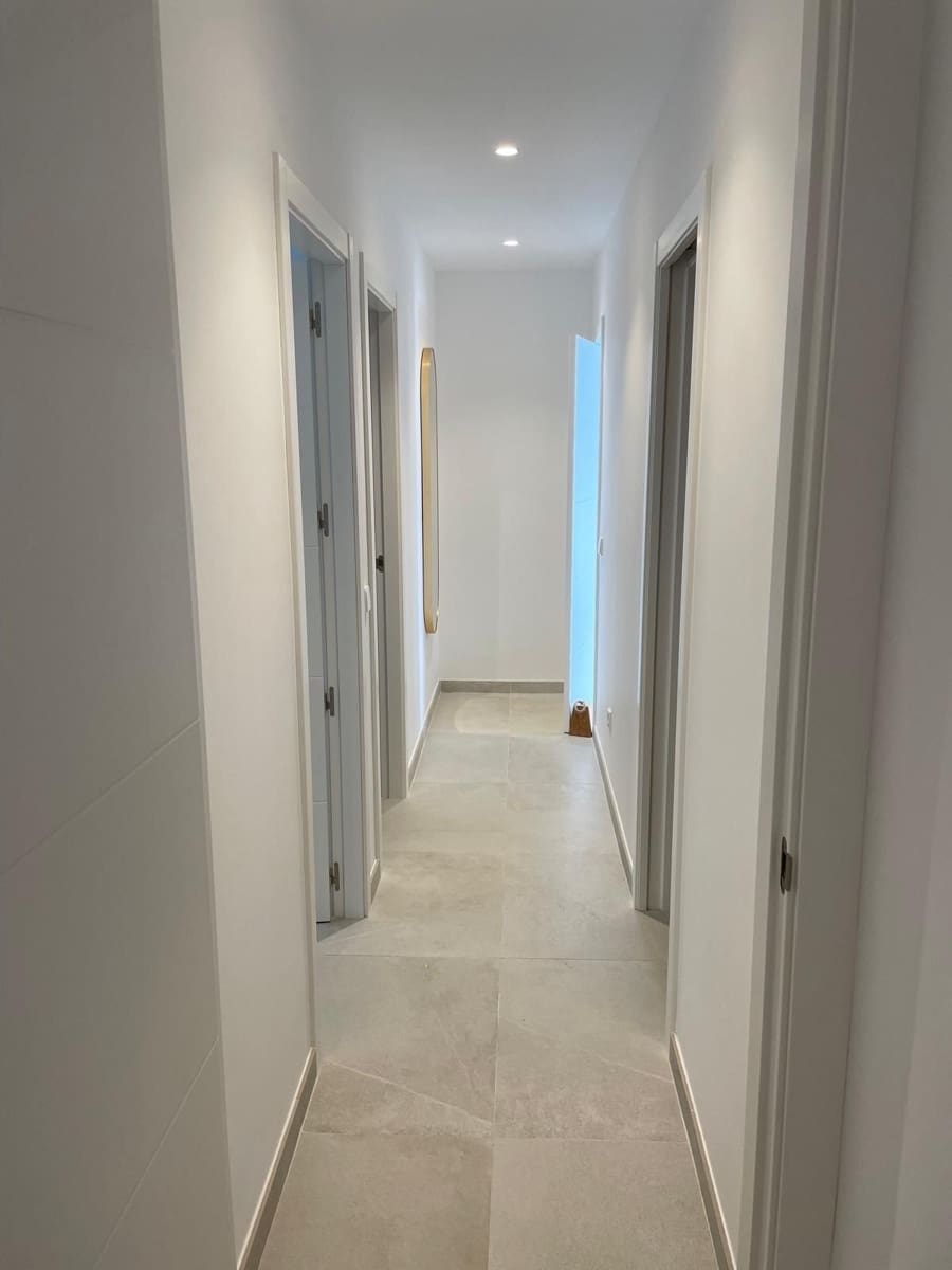 3 soveværelse Lejlighed til salg i Benalmadena Costa - € 995.000 (Ref: 9297196)