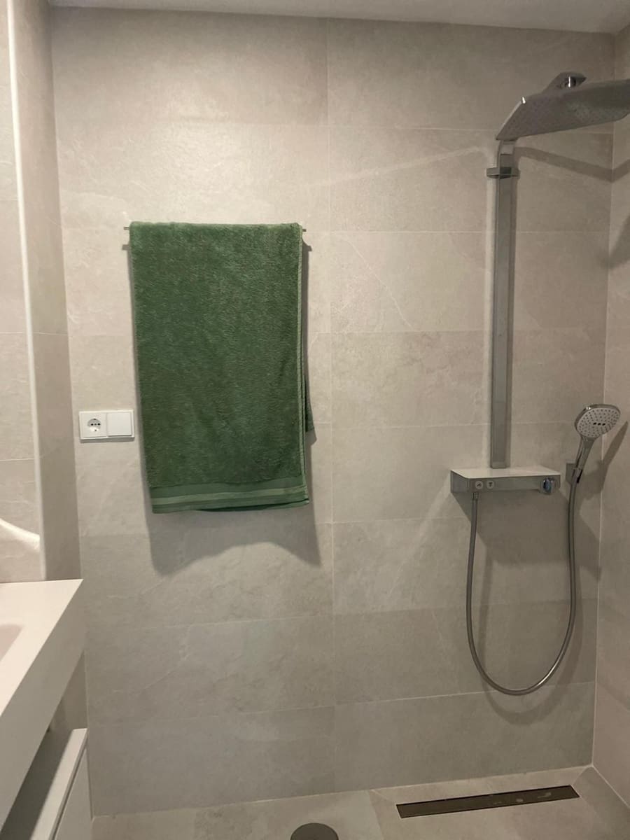 3 bedroom Apartment for sale in Benalmadena Costa - € 995,000 (Ref: 9297196)