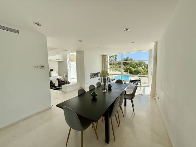 4 soverom Villa til salgs i Valtocado, Mijas med garasje - € 1 999 000 (Ref: 9297197)