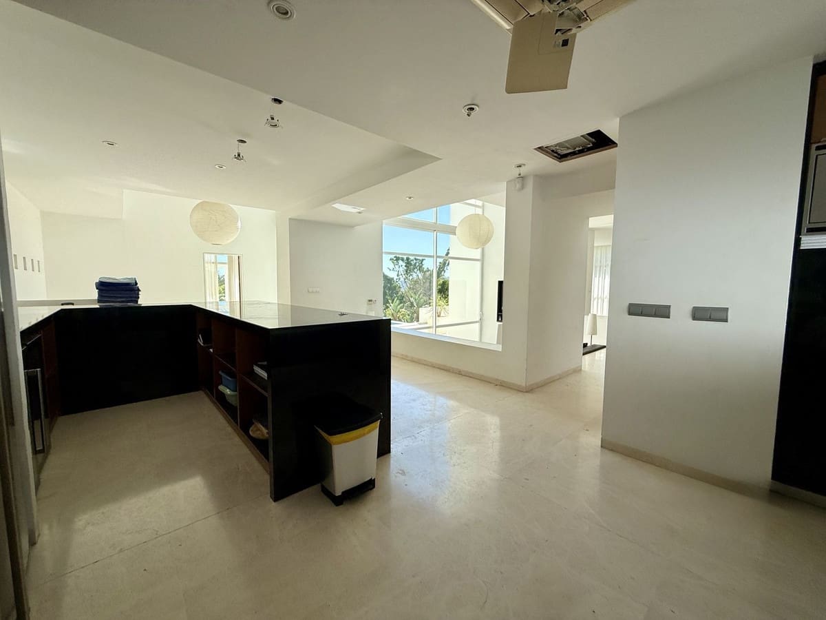 4 Zimmer Villa zu verkaufen in Valtocado mit Garage - 1.999.000 € (Ref: 9297197)