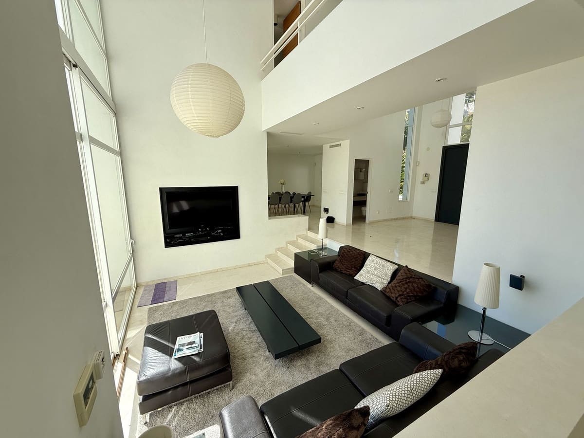 4 Zimmer Villa zu verkaufen in Valtocado mit Garage - 1.999.000 € (Ref: 9297197)