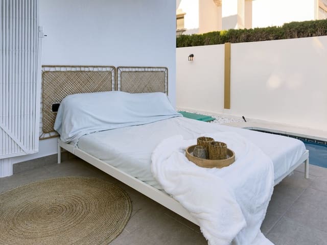 3 makuuhuone Huvila myytävänä paikassa La Cala Golf, Mijas mukana 
autotalli - 1 095 000 € (Ref: 9306131)