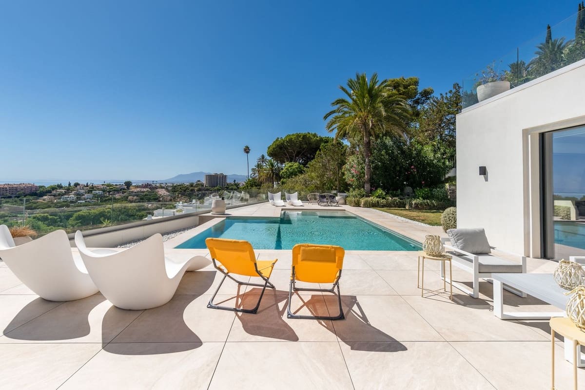 Chalet de 4 habitaciones en Río Real en venta con garaje - 5.900.000 € (Ref: 9310205)