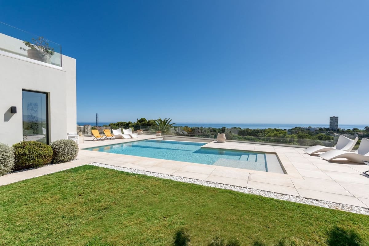 4 sovrum Villa till salu i Marbella med garage - 4 995 000 € (Ref: 9310205)