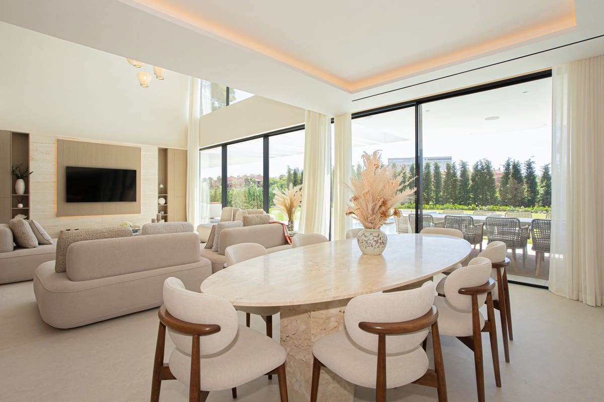 6 sypialnia Willa na sprzedaż w Los Monteros - 8 750 000 € (Ref: 9310206)