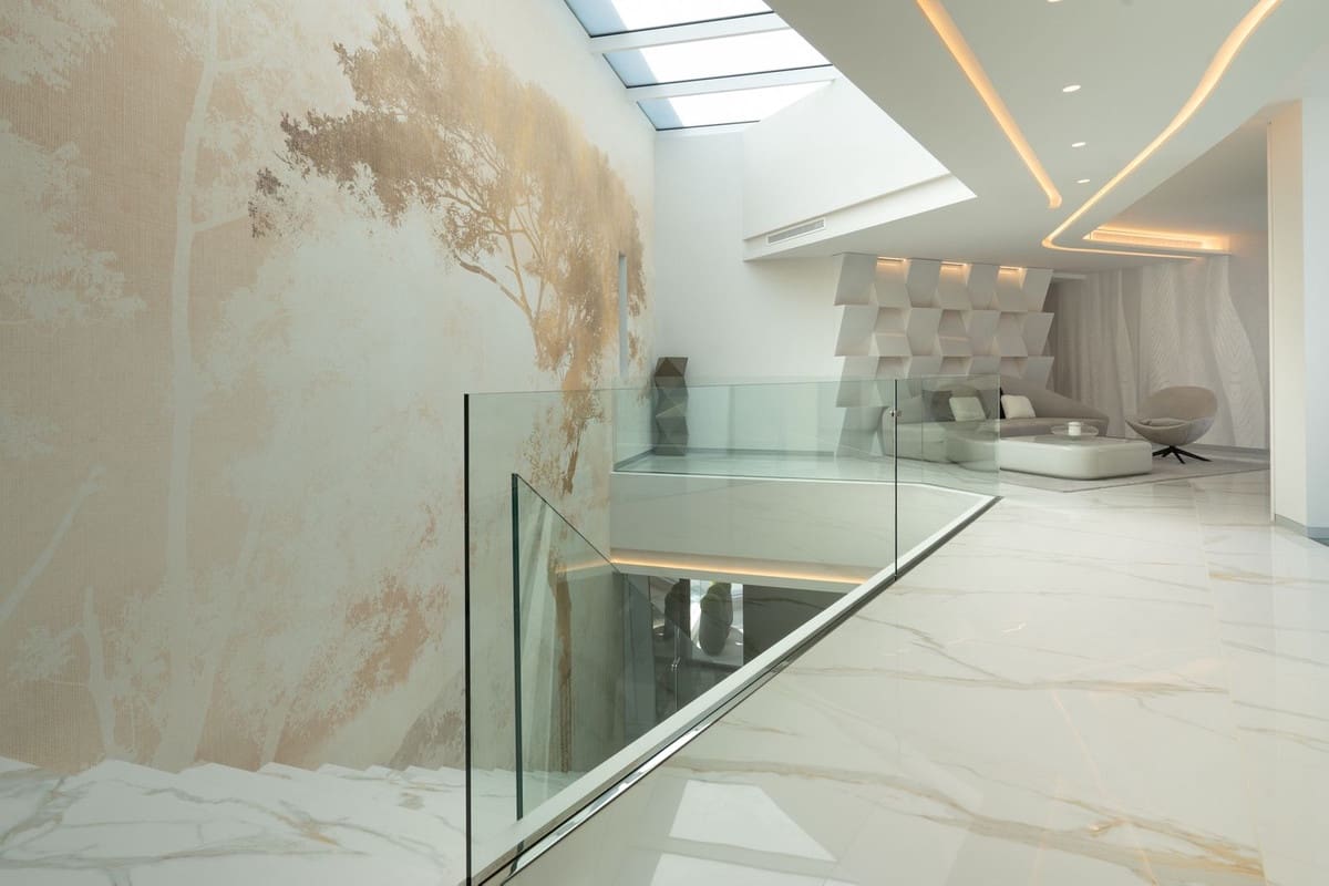 6 bedroom Villa for sale in Los Monteros with garage - € 11,950,000 (Ref: 9310207)