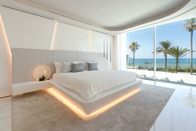 6 sovrum Villa till salu i Los Monteros, Marbella med garage - 11 950 000 € (Ref: 9310207)