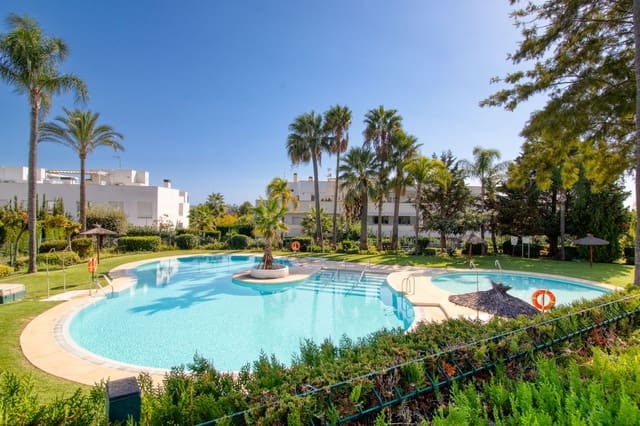 Apartamento de 2 habitaciones en Marbella en venta - 449.000 € (Ref: 9311581)