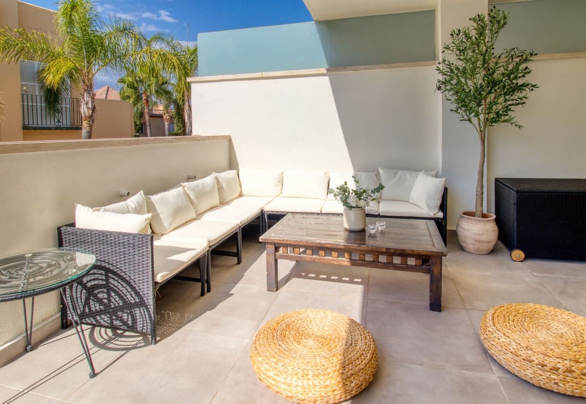 Apartamento de 2 habitaciones en Marbella en venta - 449.000 € (Ref: 9311581)