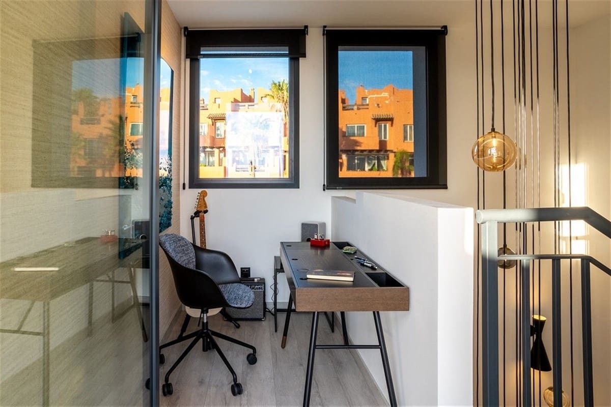 3 sypialnia Dom na sprzedaż w Manilva - 875 000 € (Ref: 9316997)