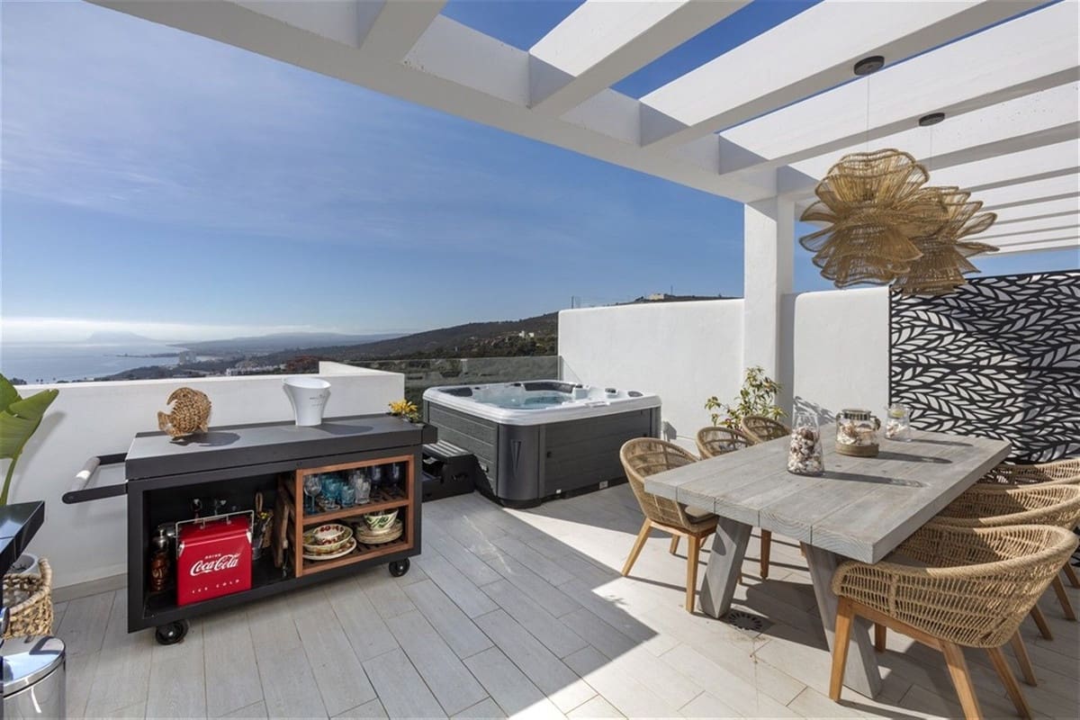 3 soveværelse Byhus til salg i Manilva - € 850.000 (Ref: 9316997)