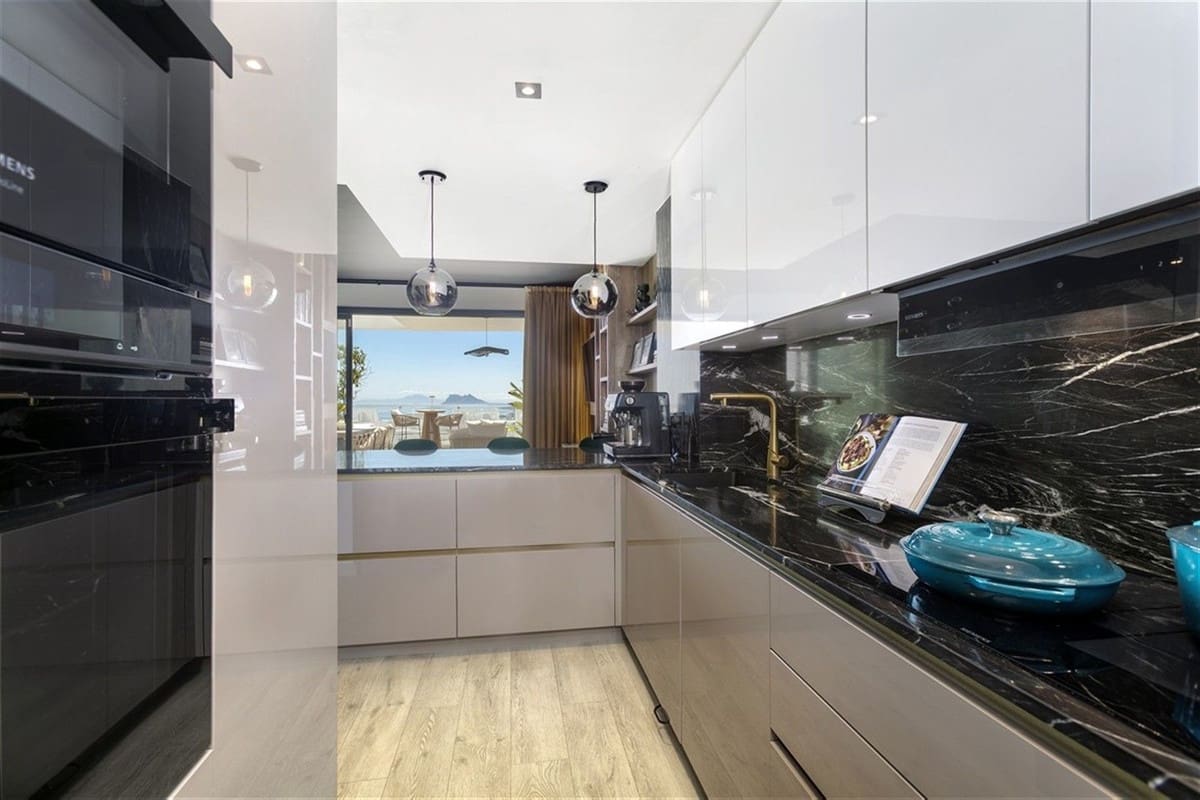 3 bedroom Townhouse for sale in Manilva - € 750,000 (Ref: 9316997)