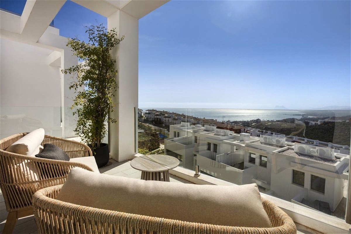 3 bedroom Townhouse for sale in Manilva - € 750,000 (Ref: 9316997)