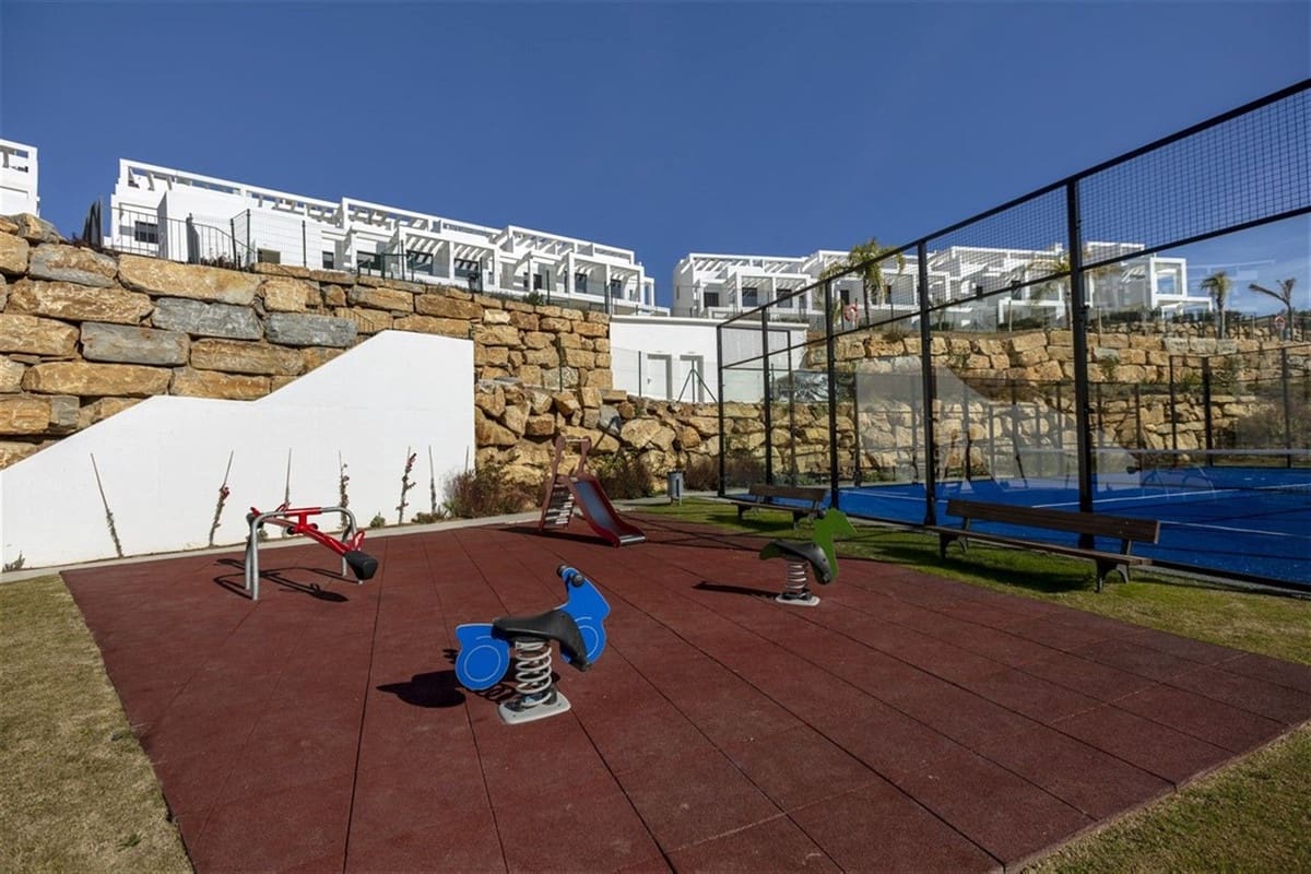 3 bedroom Townhouse for sale in Manilva - € 750,000 (Ref: 9316997)