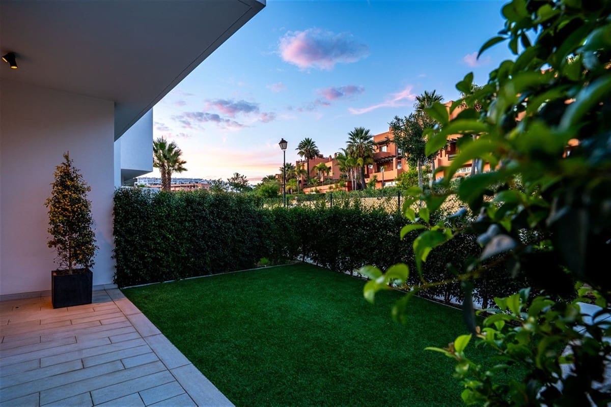 3 bedroom Townhouse for sale in Manilva - € 750,000 (Ref: 9316997)