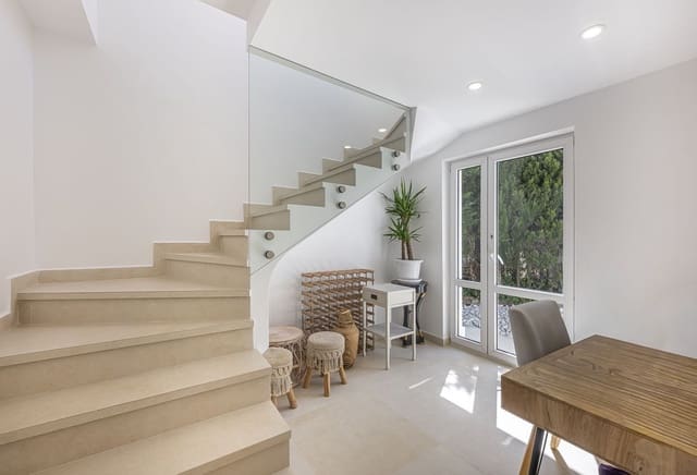 5 camera da letto Villa in vendita in Sotogrande Costa, San Roque - 1.795.000 € (Rif: 9317066)