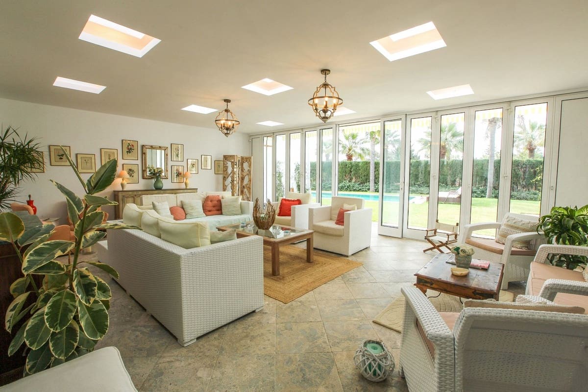 7 soverom Villa til salgs i Sotogrande med garasje - € 1 700 000 (Ref: 9317067)