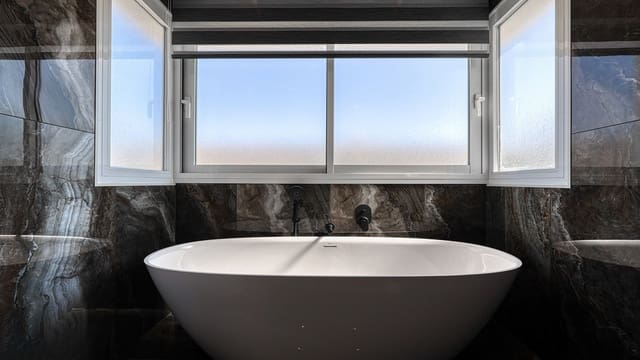 5 soveværelse Villa til salg i Casares - € 1.675.000 (Ref: 9317068)