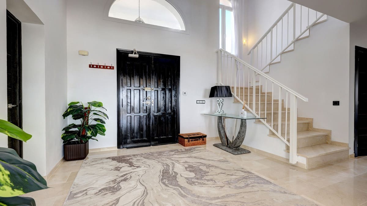 Chalet de 5 habitaciones en Casares en venta - 1.675.000 € (Ref: 9317068)