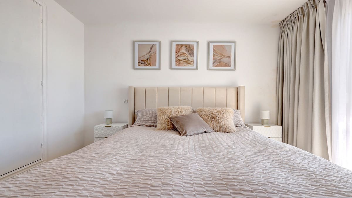 Chalet de 5 habitaciones en Casares en venta - 1.675.000 € (Ref: 9317068)