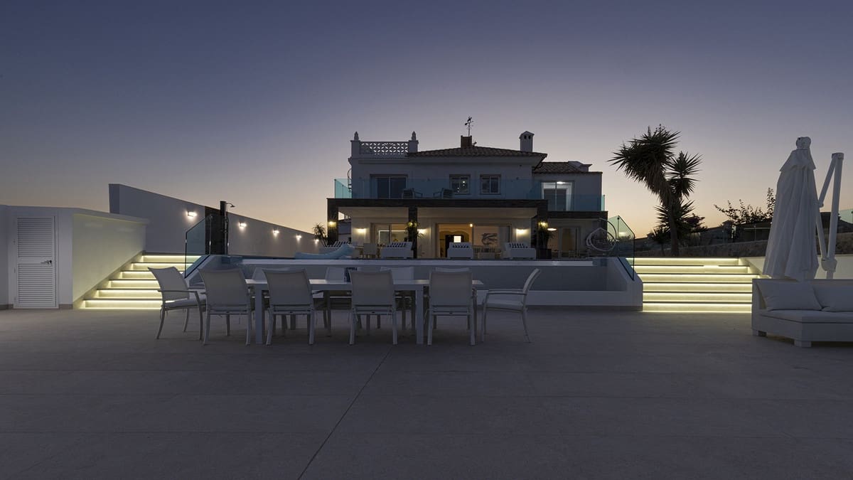 Chalet de 5 habitaciones en Casares en venta - 1.675.000 € (Ref: 9317068)