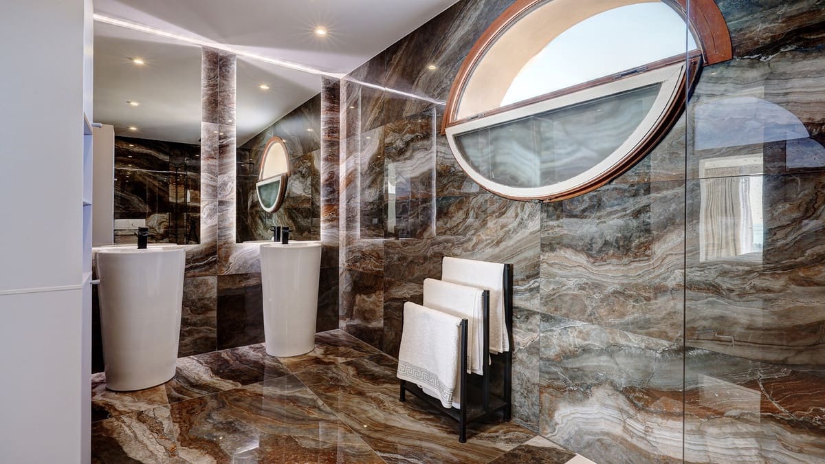 Chalet de 5 habitaciones en Casares en venta - 1.675.000 € (Ref: 9317068)