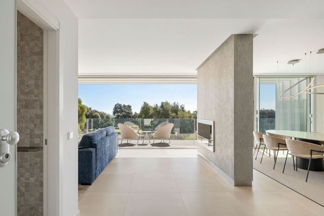 5 sypialnia Willa na sprzedaż w Sotogrande, San Roque - 1 495 000 € (Ref: 9317072)