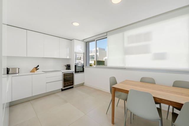 5 sypialnia Willa na sprzedaż w Sotogrande, San Roque - 1 495 000 € (Ref: 9317072)