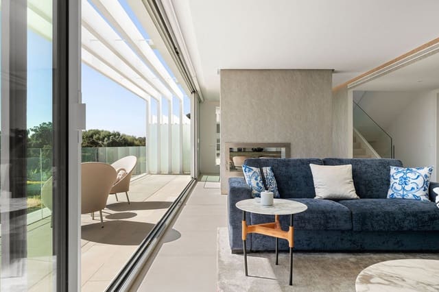 5 sypialnia Willa na sprzedaż w Sotogrande, San Roque - 1 495 000 € (Ref: 9317072)