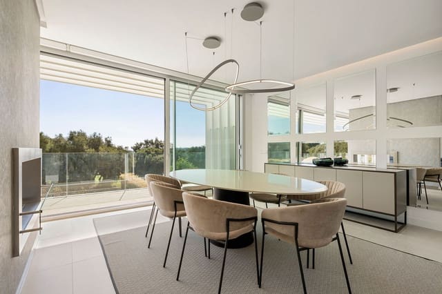 5 sypialnia Willa na sprzedaż w Sotogrande, San Roque - 1 495 000 € (Ref: 9317072)