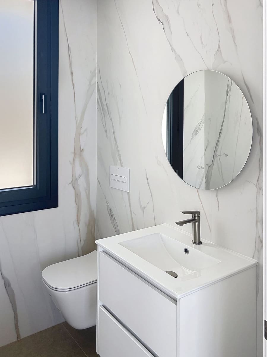 4 bedroom Villa for sale in Manilva - € 1,395,000 (Ref: 9317073)