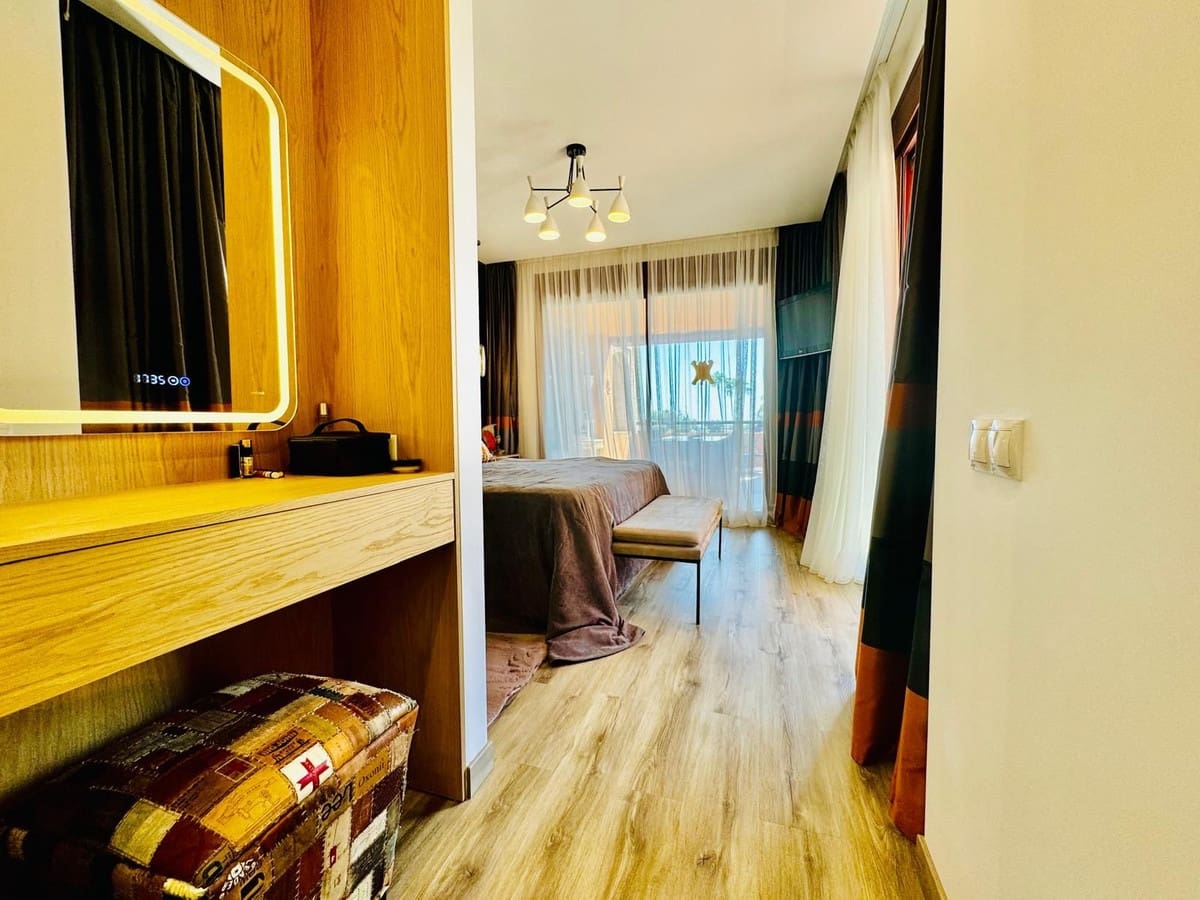 3 sypialnia Apartament na sprzedaż w Bahia de Marbella - 1 200 000 € (Ref: 9332895)