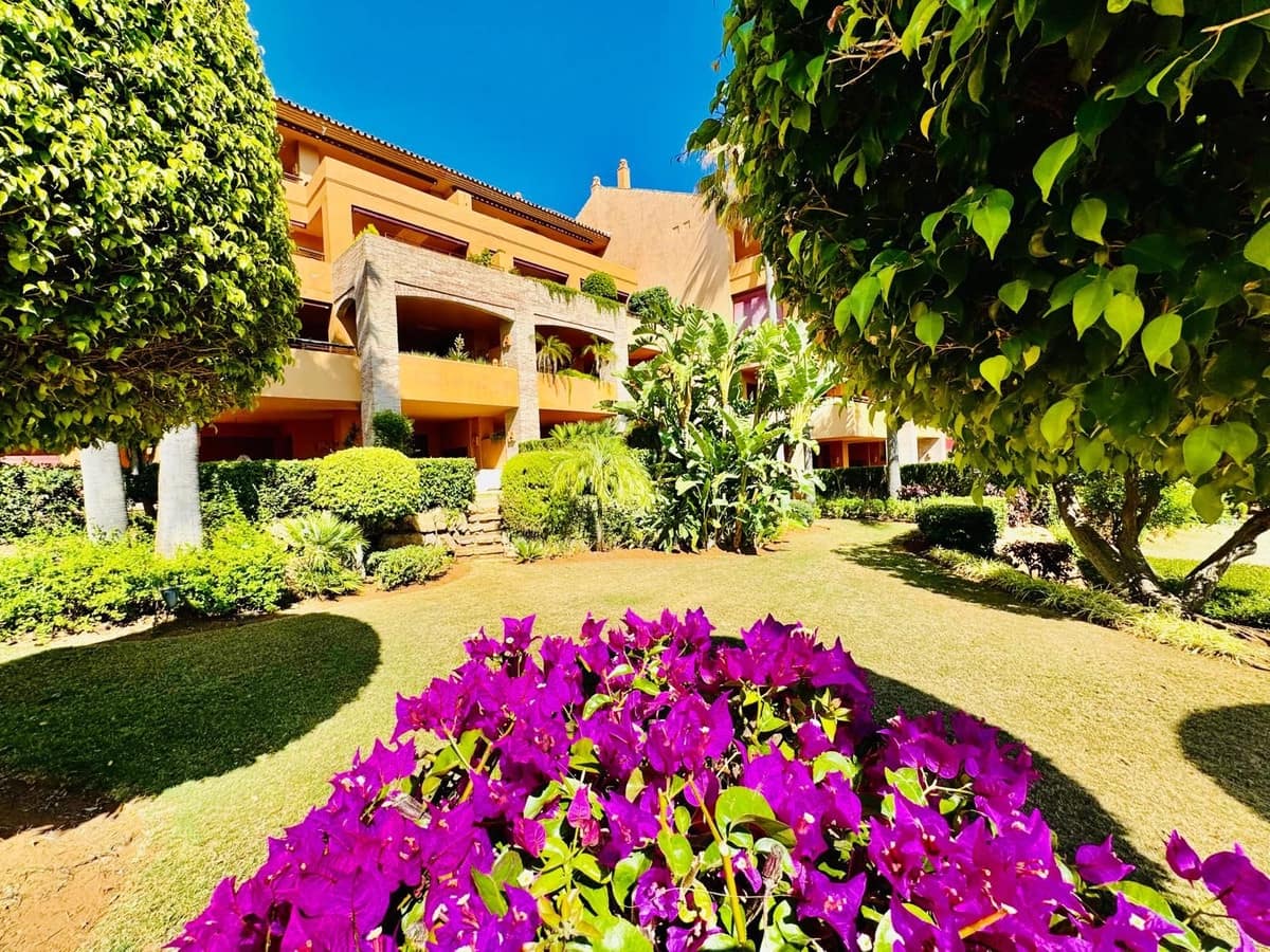 3 camera da letto Appartamento in vendita in Bahia de Marbella - 1.200.000 € (Rif: 9332895)