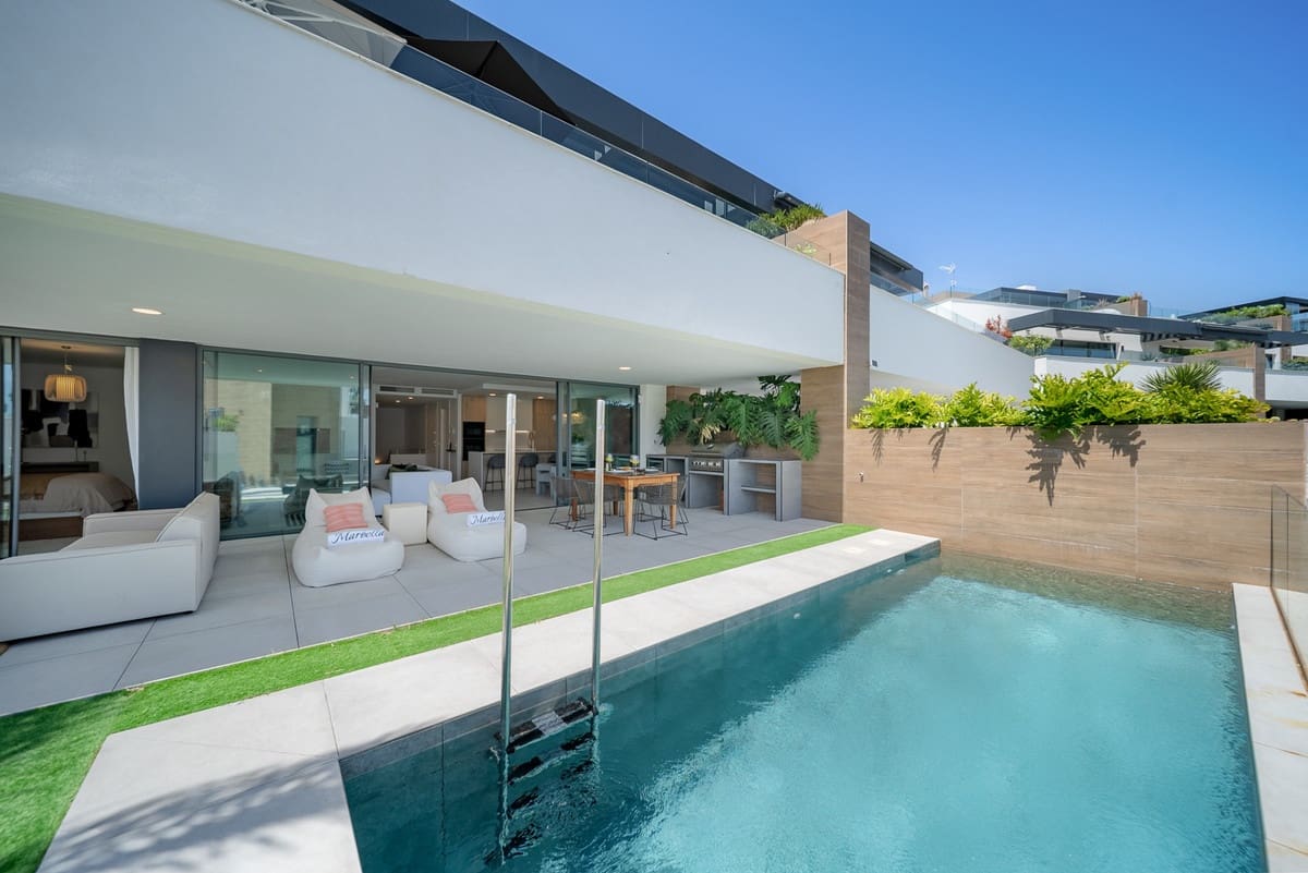 3 chambre Appartement à vendre à Cabopino - 995 000 € (Ref: 9332896)