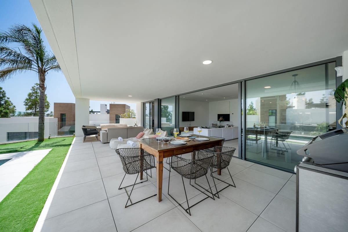 3 chambre Appartement à vendre à Cabopino - 995 000 € (Ref: 9332896)